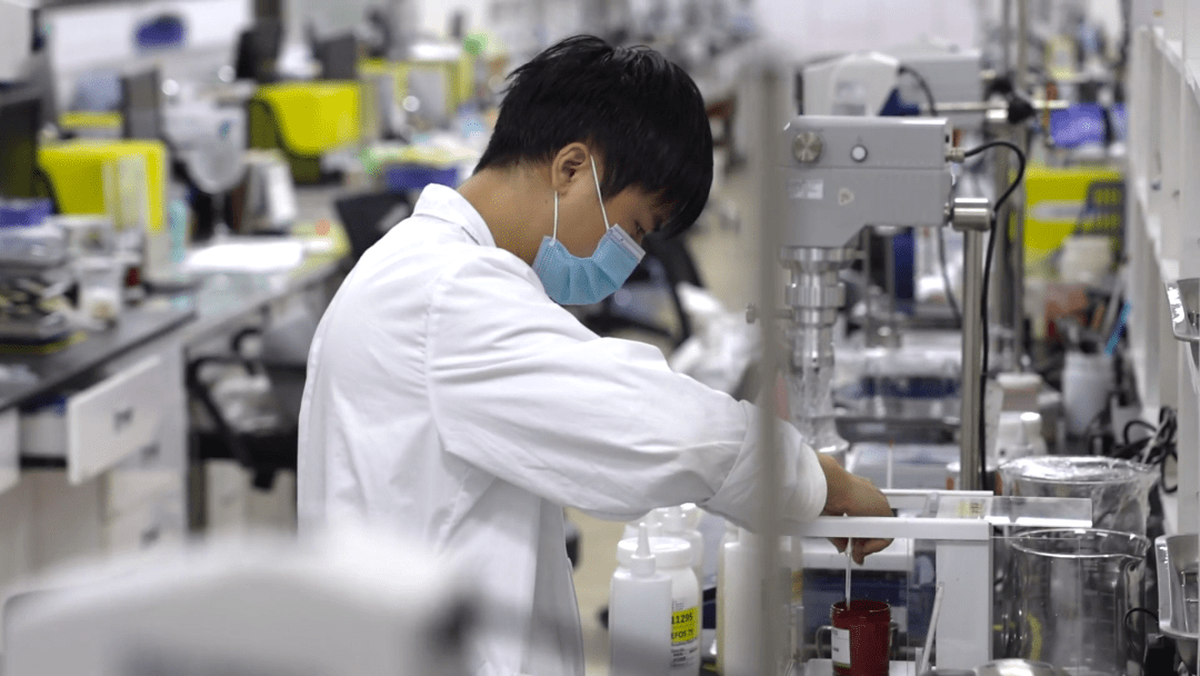 科絲美詩(shī)榮膺中國(guó)創(chuàng)新挑戰(zhàn)賽“最佳開(kāi)放式創(chuàng)新企業(yè)”獎(jiǎng)，引領(lǐng)化妝品技術(shù)開(kāi)發(fā)新浪潮